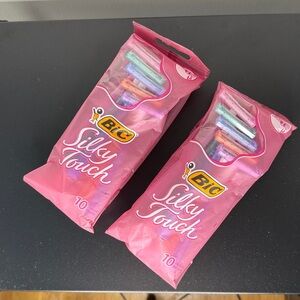 FREE w/purchase BiC NEW Silky Touch razors, bundle of 2 packs of ten = 20 razors
